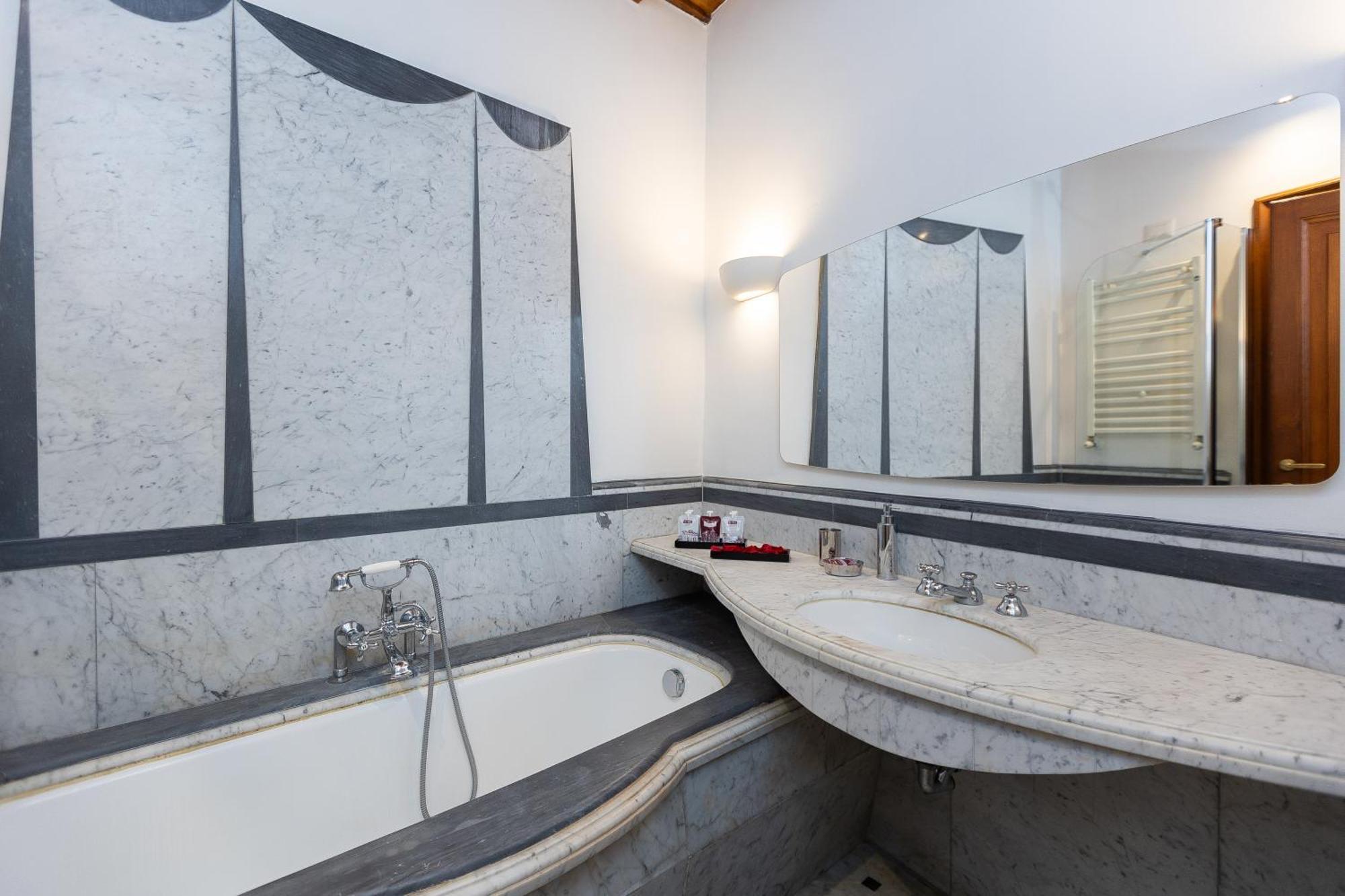 Timeroma Suites 外观 照片